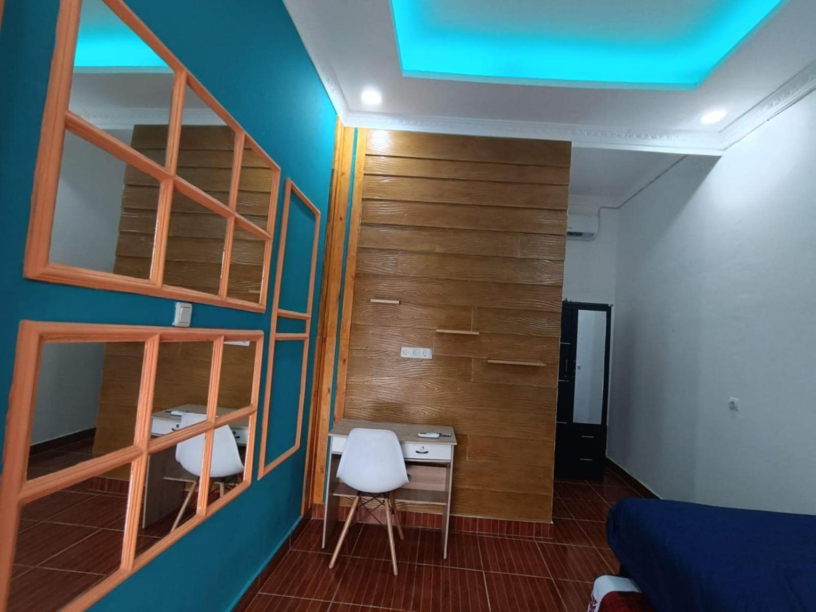 ホテル Oyo Life 92977 Neba Kost Aesthetic Peladen エクステリア 写真